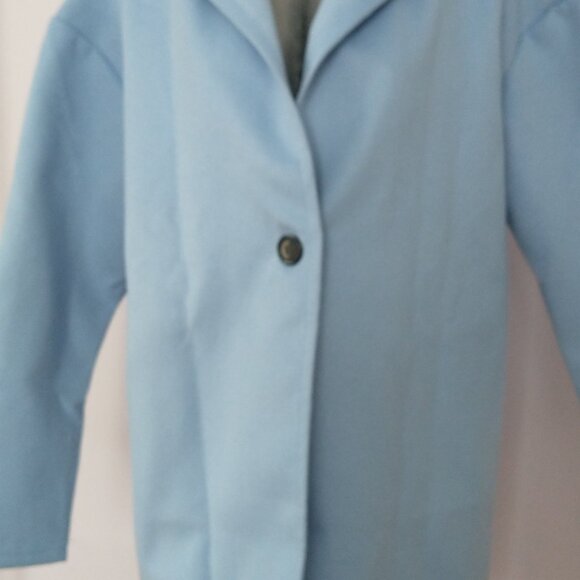 Coat - Picture 5 of 10